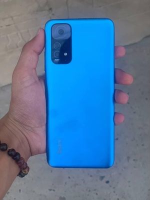 Redmi Not 11 Хеч кати алмашмаган тиник камераси хам тиник