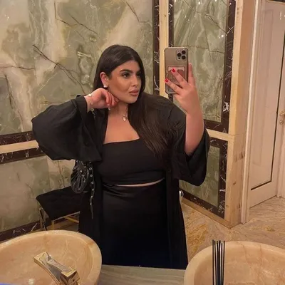 Депиляция Эпиляция лазерная и воском и педикюр и маникюр