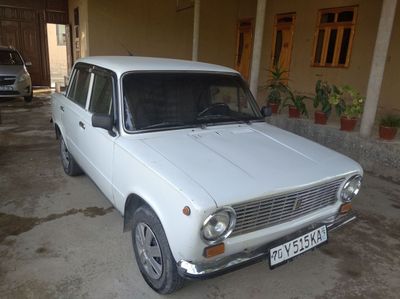 011 jiguli Sotiladi xolati alo