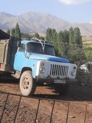 Gaz 53 yili 1976 yil holati ideal