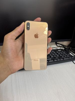 Iphone xs max gold