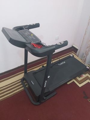 Продаётся новая беговая дорожка