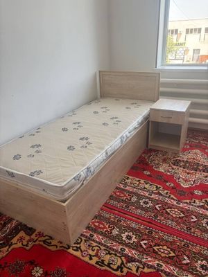Кровать с тумбой