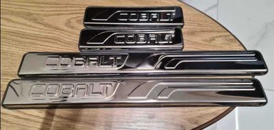Накладки на пороги, никель для COBALT, в комплекте