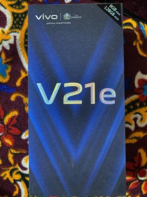 Vivo V21e 8/128 gb ideal 1 oyli srochna sotiladi kelishamiz