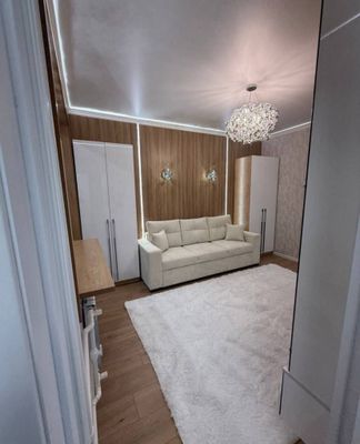 Миробод тумани Ойбек метро якинида квартира аренда