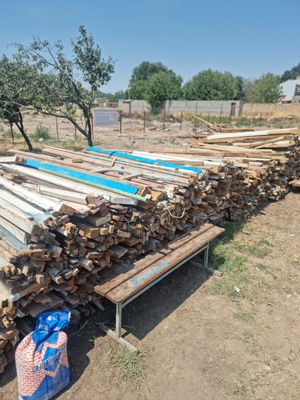 Stapilalar sotiladi palavoy taxtalar bor chorni xam bor