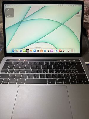 Macbook pro 2018 sotiladi