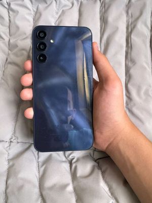 Samsung A15 128GB holati yaxshi karobka yoq