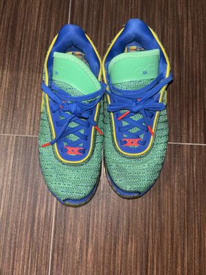 Lebron 20 se состояние отличное использование полгода оригинал