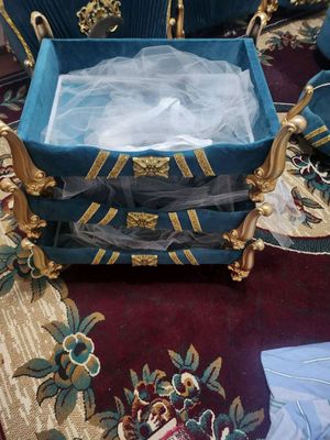 Sarpo qutilari sotiladi. 2.500 ming soʻm yangidek