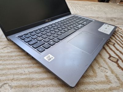 Asus vivobook 512 SSD
