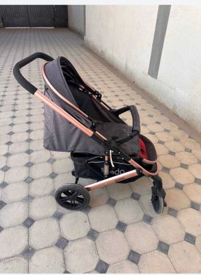 “Seedo” коляска сотилади. Холати зур. 600 000