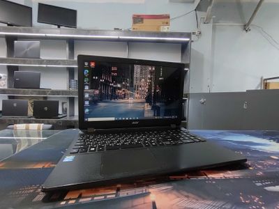 Ноутбук офисный Acer