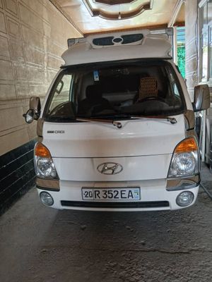 Hyundai Porter 2 yuk moshinasi