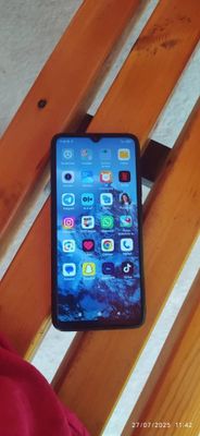 Redmi 9 a sotiladi kafolati bilan