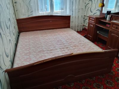 Продаётся кровать!