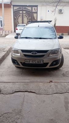 Lada largus 2015