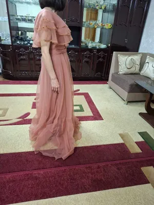 Продам вечернее платье в пол. Размер 46 - 48