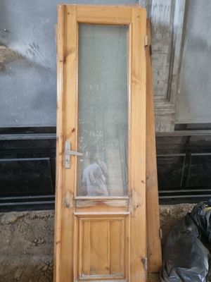 Деревянная дверь 280×230