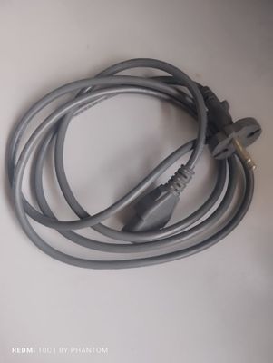Xbox360 slim sotiladi