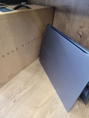 Asus Vivobook s16
