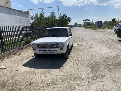 Vaz 2101 temr meton balonda yurib duribdi