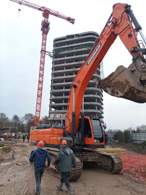 Экскаватор DOOSAN 340