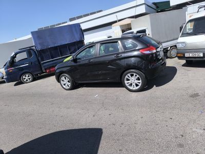 Lada Xray radnoy hammajoyi