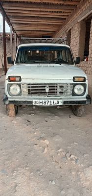 Lada Niva Sotiladi