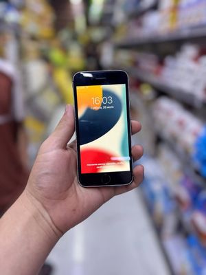 Iphone 7 (128 GB)