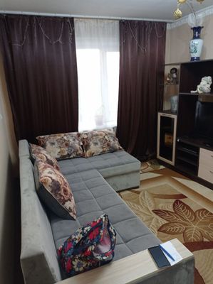 Мукими улица. Хамза метро. 1 комната.