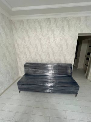 Диван