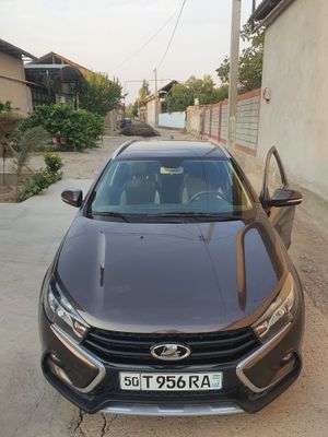 Lada Vesta Cross