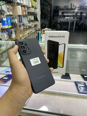 Samsung a33.