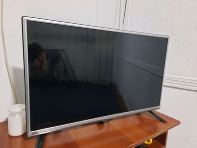 телевизор сотилади LG32