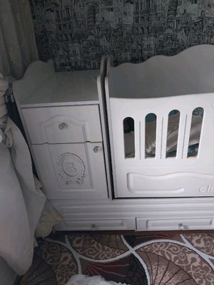 срочна продаётся детским манеж