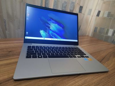 Samsung Galaxy Book Go