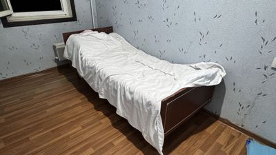 Кровать для спальни