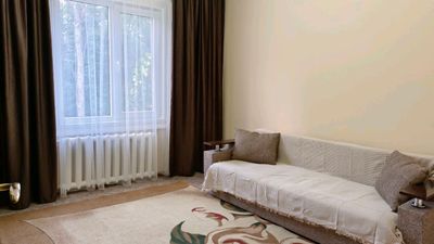 Продается квартира 4/2/9 на массиве Хумаюн