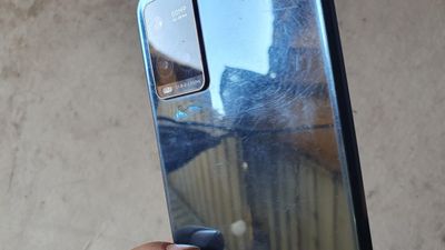 Vivo y33s 128gb.