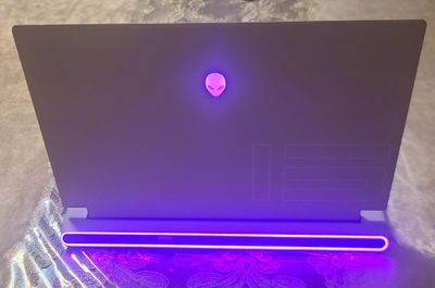 Alienware x15 r2