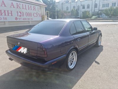 Bmw e34. I520
