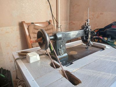 Поп мошина сотилади