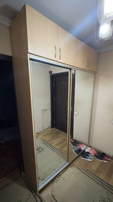 Продам шкаф для прихожей