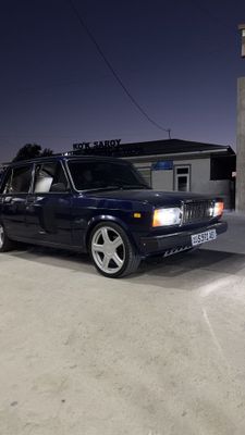 Vaz 2107 sotiladi