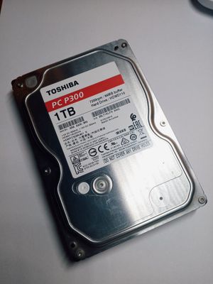 Продаётся жёсткий диск Toshiba PC P300 1TB (HDWD110)