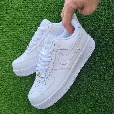 Nike Air Force 1 (Великан)