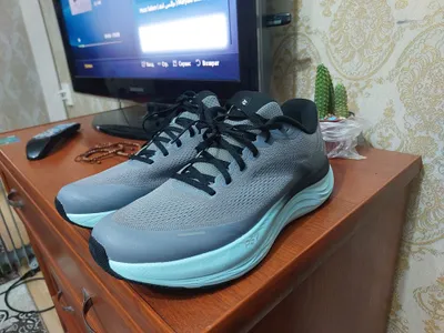 Кроссовки оригинал размер 44-45