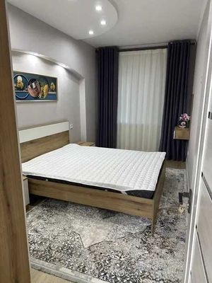 СРОЧНО Сдаётся о-р УРДА улица Алишера Навои 2/2/4 Шайхантахурский 163*